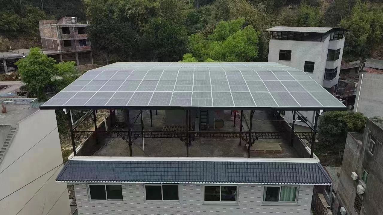 平顶山15kw+10kwh自建别墅家庭光伏储能系统